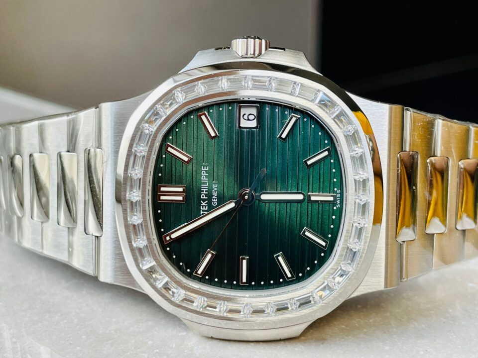 Replica PATEK PHILIPPE Nautilus 5711/1A PPF 1:1 Best Edition Green Textured Dial T Diamonds Bezel on SS Bracelet 324CS V4