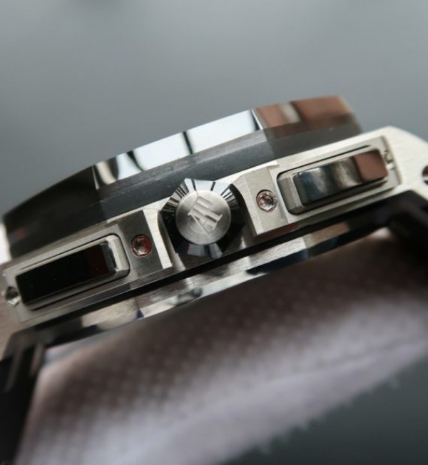 Replica Audemars Piguet JF Royal Oak Offshore 44mm White/Black Dial Rubber Strap A3126