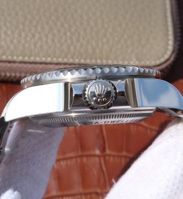 Replica Rolex Sea-Dweller DEEPSEA 116660 D-BLUE  Noob V7 SA3135