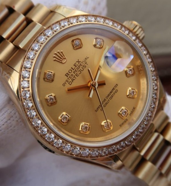 Replica Rolex DateJust 31mm Diamonds Bezel/Markers RG Case RG Gold Dial A2235