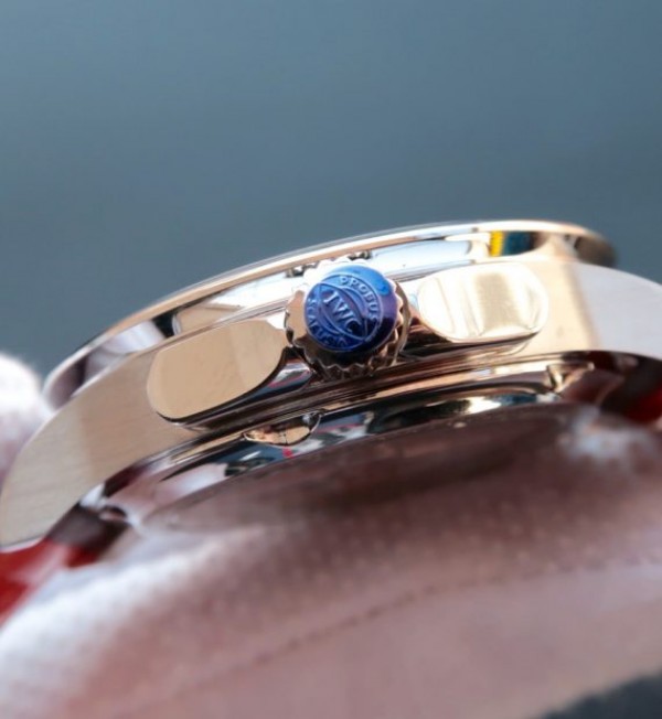 Replica IWC Portuguese Automatic Yacht Club White Dial Blue Hand