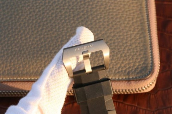 Replica Panerai PAM571 Titanium XF Black Dial Black Rubber Strap P9000