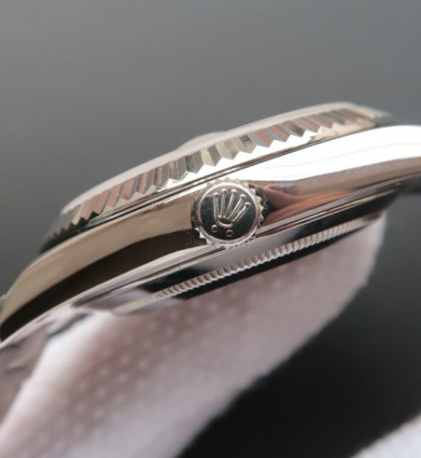 Replica Rolex Day-Date 40mm 228239 Noob Quadrant Textured White Dial Bracelet A3255