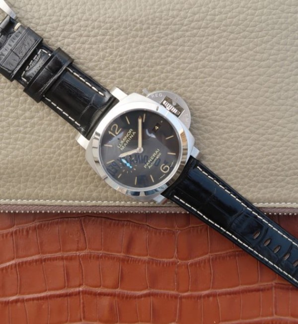 Replica Panerai ZF PAM1392 Black Dial Black Leather Strap P9010