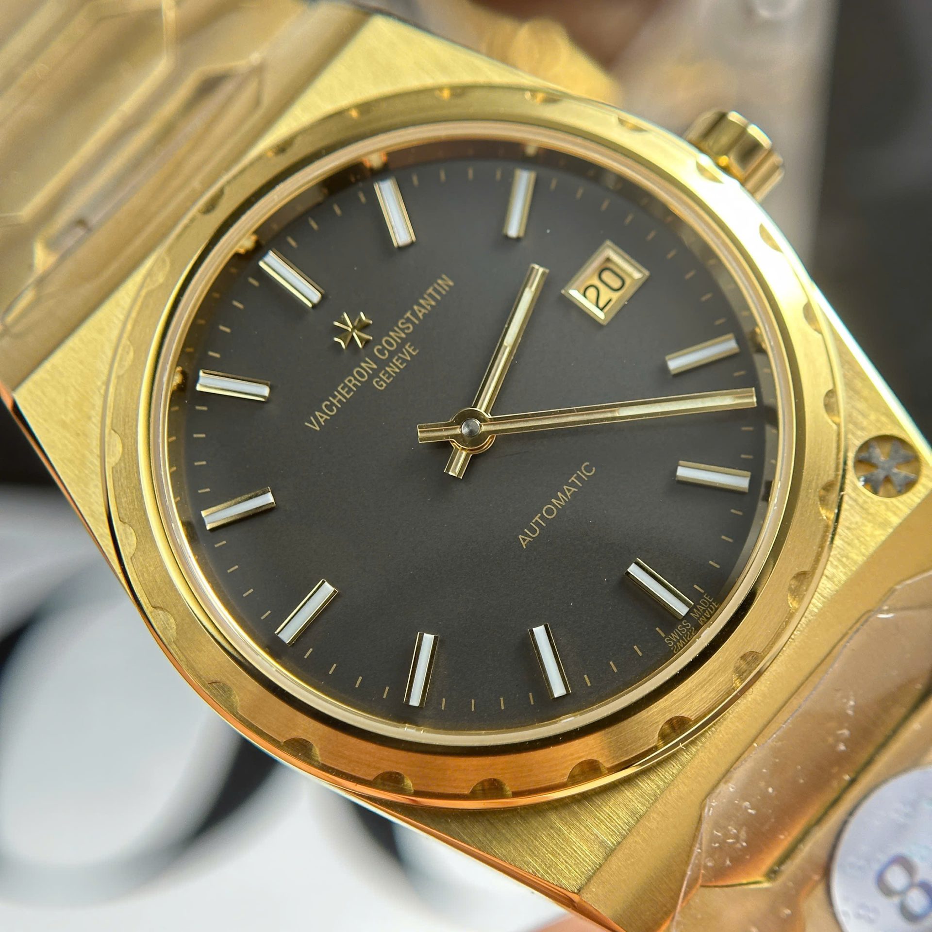 Vacheron Constantin Historiques 222 Replica Watches Dial Black 8F Factory 37mm