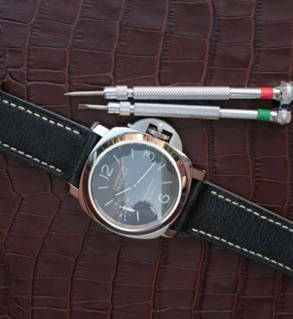Replica Panerai XF PAM510 Black Distressed Calfskin Strap P5000