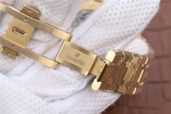 Replica Audemars Piguet Royal Oak Tourbillon Extra-Thin Openworked YG Skeleton Dial YG Bracelet