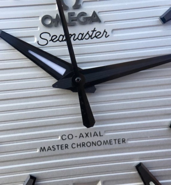 Replica Omega XF Seamaster CO-AXIAL Master Chronometer White Textured Dial SS Bracelet A8900