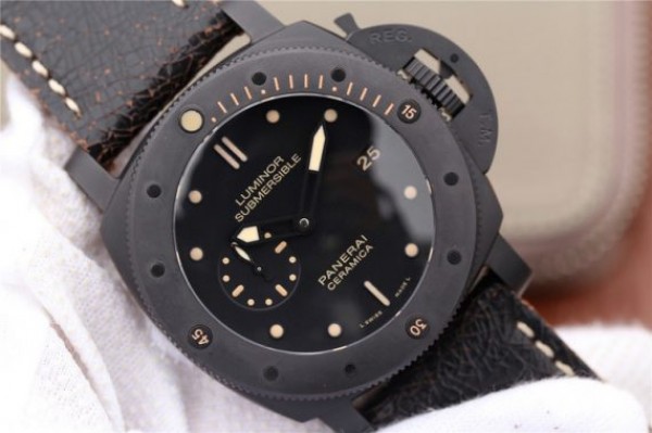 Replica Panerai PAM508 VSF Real Ceramic Black Distressed Calfskin Strap P.9000