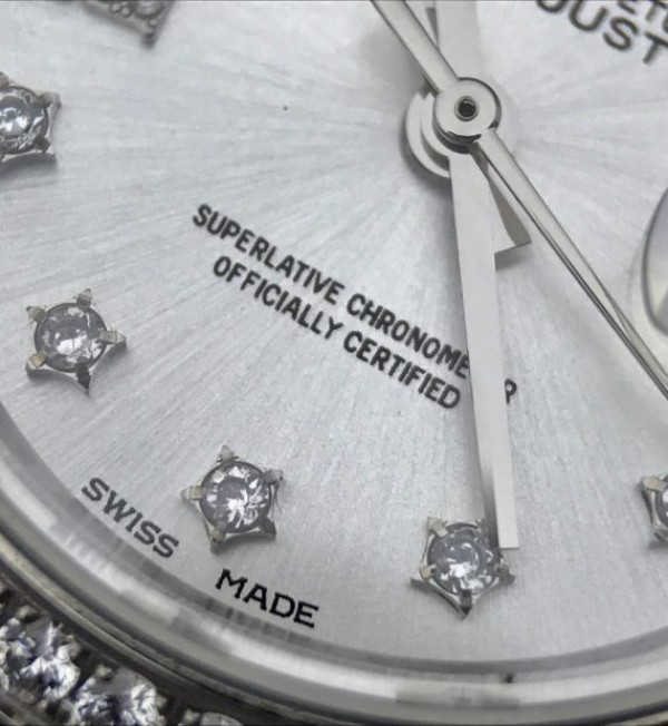 Replica Rolex DateJust 28mm Diamonds Bezel White Dial Diamonds Rome Markers Bracelet A2236