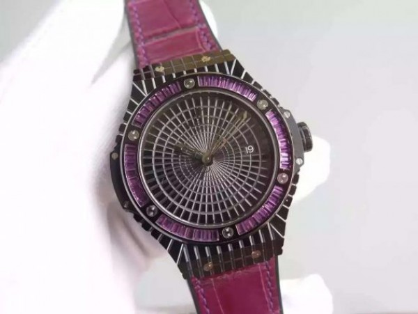Replica Hublot Big Bang 41mm Tutti Frutti Maroon Caviar on Gummy Strap A2824