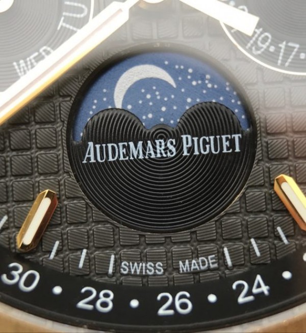 Replica Audemars Piguet JF Royal Oak 41mm 26574 YG Black Dial Leather Strap A5134