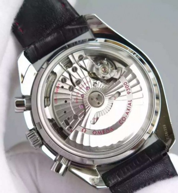 Replica Omega Speedmaster Moonwatch Chrono Dark Side Of The Moon Leather A9300