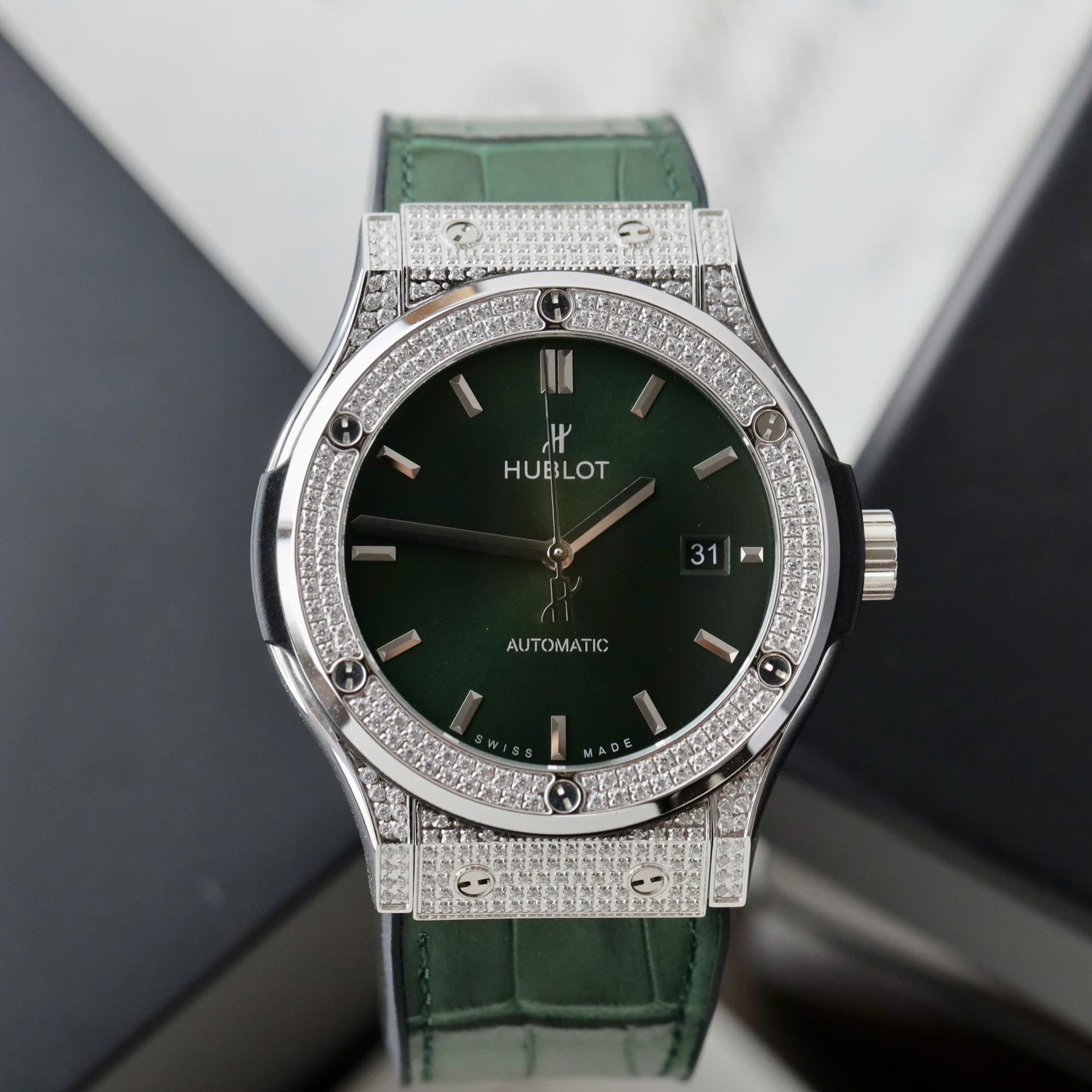 Hublot Classic Fusion Replica Watch Green Dial HB Factory 42mm