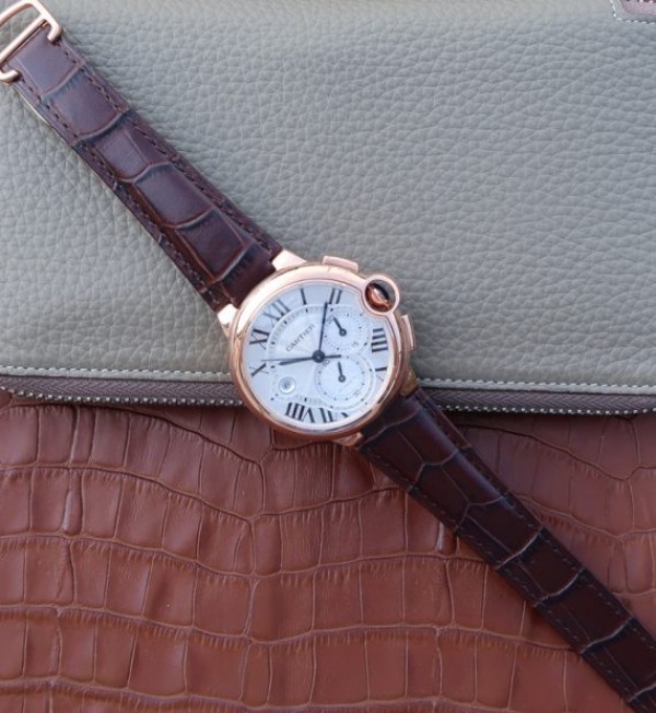 Replica Cartier Ballon Bleu De Cartier Chrono RG White Dial A8101