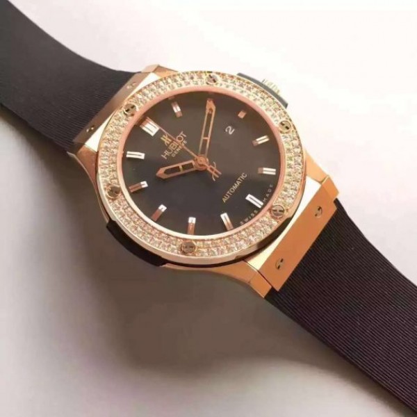 Replica Hublot Big Bang Classic Fusion RG Black Dial Diamonds Bezel Rubber Strap A2824