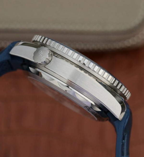 Replica Omega Planet Ocean Master Chronometer OMF Blue LiquidMetal Blue Leather A9900