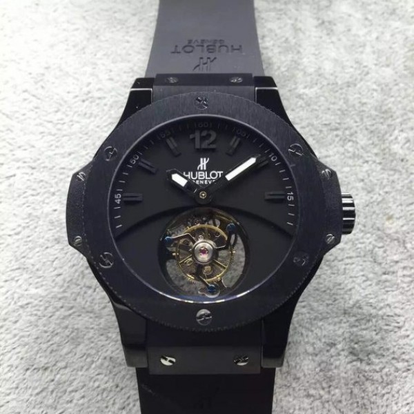 Replica Hublot Big Bang Tourbillon Ceramic Case Black Dial Rubber Strap