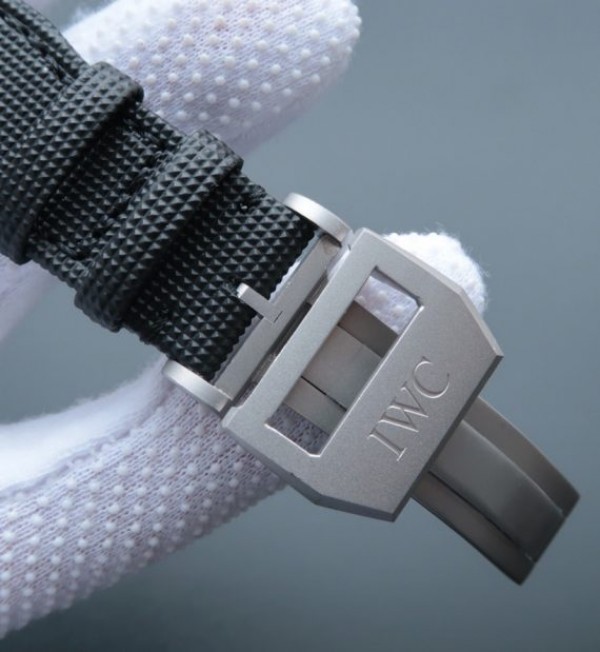 Replica IWC ZF Big Pilot IW502001 Real Ceramic Nylon Strap