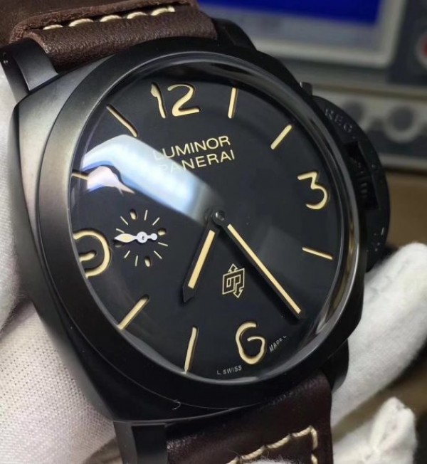 Replica Panerai Luminor 1950 PAM617 DLC California Dial