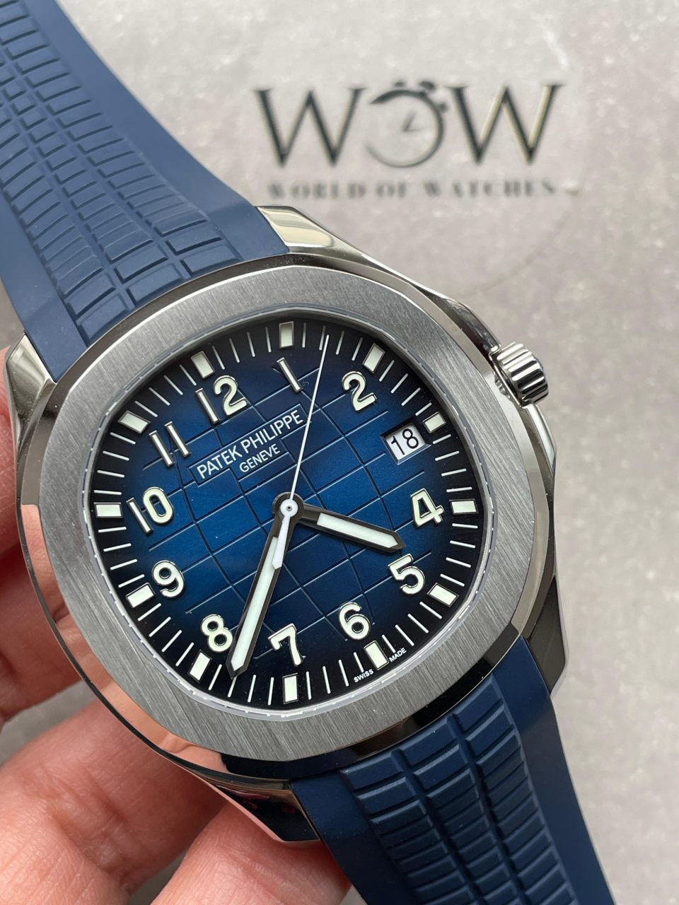 Replica PATEK PHILIPPE Aquanaut 5168G 42mm SS ZF 1:1 Best Edition Blue Dial on Blue Rubber Strap 324CS