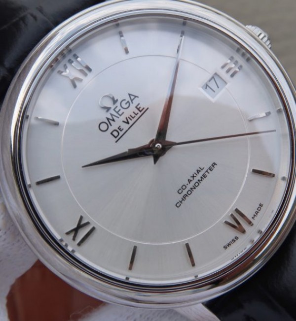 Replica Omega V6 De Ville 37mm SS White Dial Black Leather Strap A2892