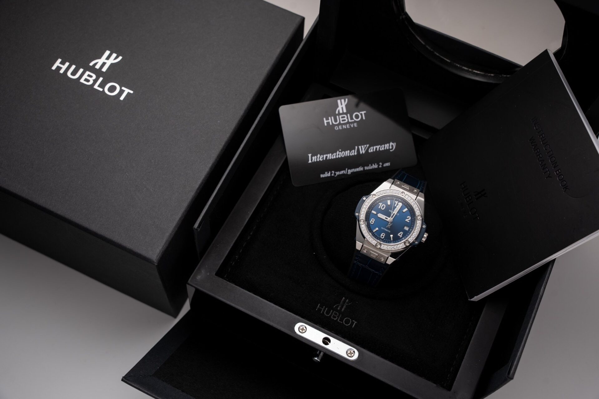 Hublot Big Bang One Click Fake Watch Blue Dial 39mm