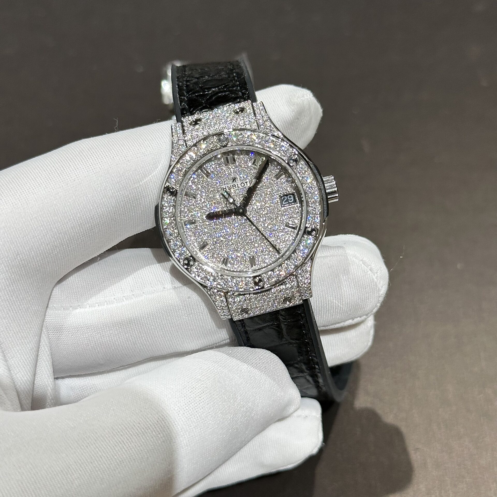 Hublot Classic Fusion Replica Watch With Full Moissanite Diamonds 33mm