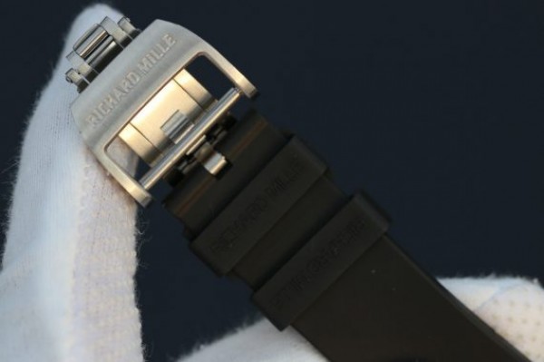 Replica Richard Mille RM033 Titanium SF Arabic Markers Dial Black Rubber Strap Micro-Rotor Movement