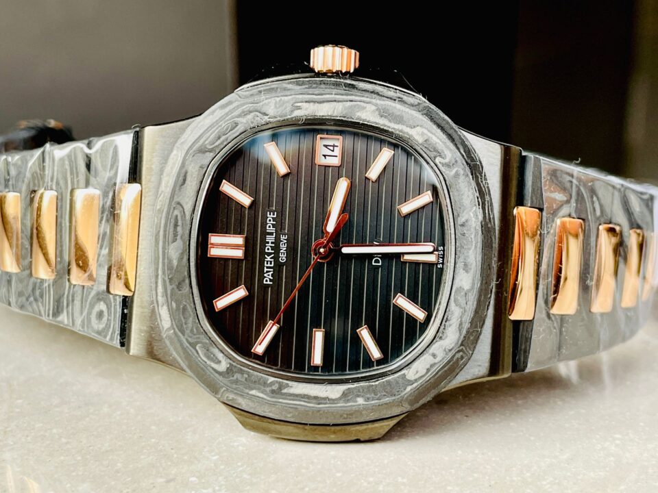 Replica PATEK PHILIPPE Nautilus 5711 DIW Carbon DIWF 1:1 Best Edition Black Textured Dial on Carbon/RG Bracelet 324CS