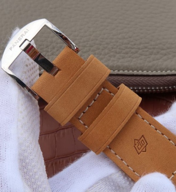 Replica Panerai ZF PAM690 Blue Dial Leather Strap P.3000 Super Clone