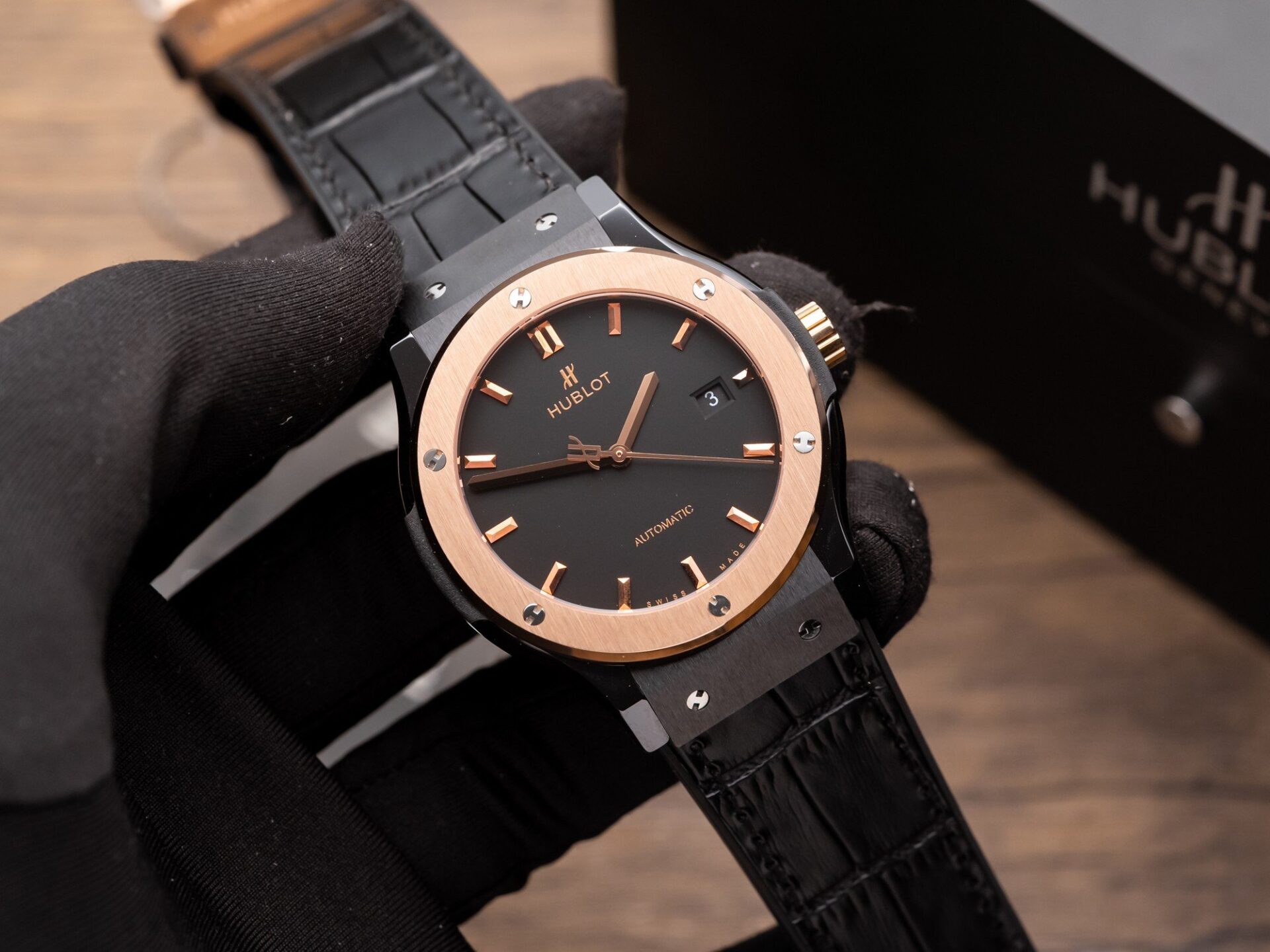 Hublot Classic Fusion Ceramic Demi Rose Replica Watch Leather Strap GSF 42mm