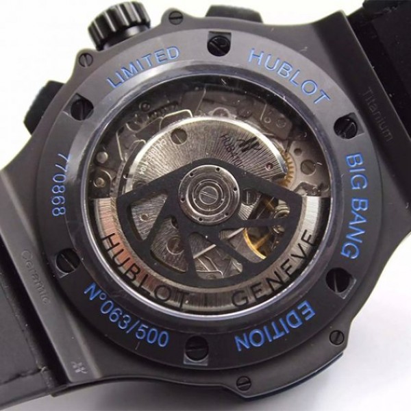 Replica Hublot Big Bang Full Ceramic Evolution Blue Magicb Gummy Strap HUB4104