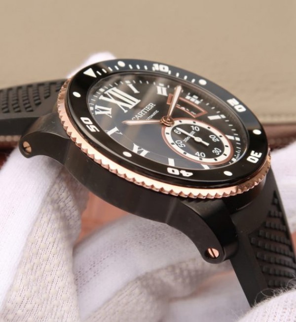 Replica Cartier JJF Calibre De Cartier Diver DLC Black Dial RG Bezel Black Rubber Strap A23J