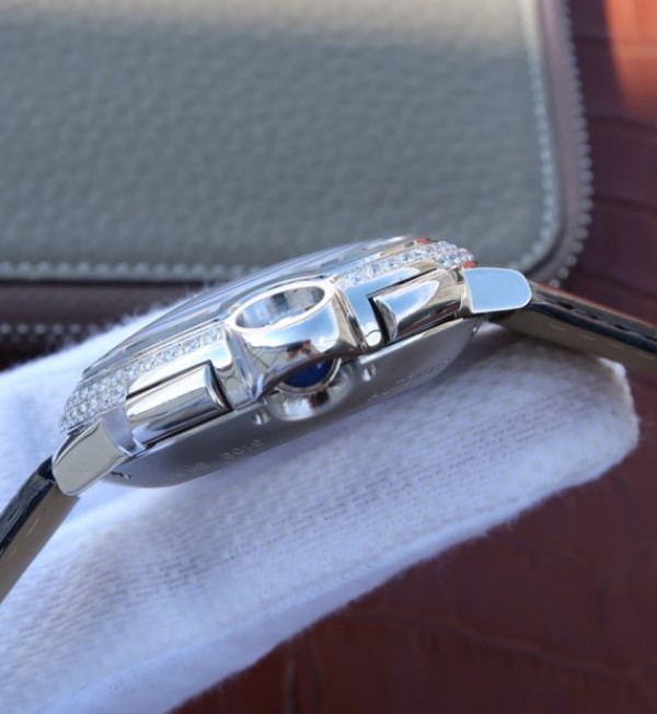 Replica Cartier Ballon Bleu De Cartier Chrono SS Black Dial Diamonds Bezel A8101
