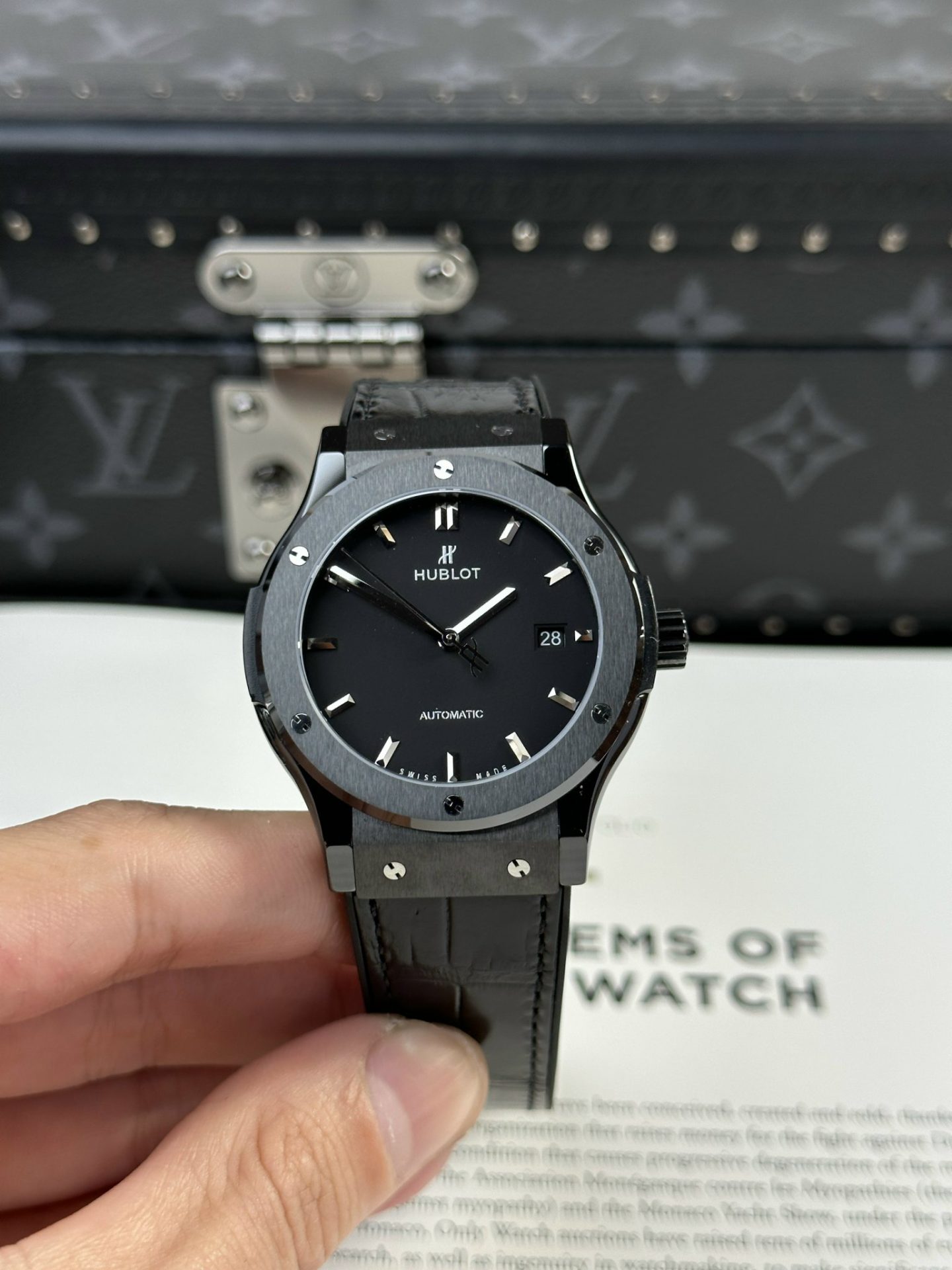 Hublot Classic Fusion Replica Watch Ceramic Refined Black 42mm