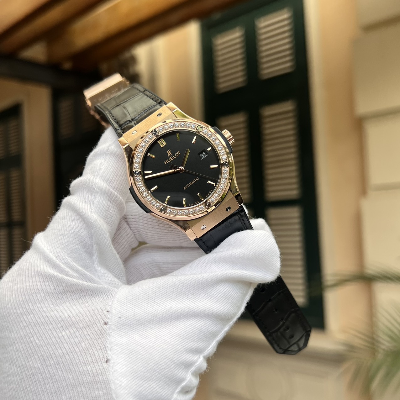 Hublot Classic Fusion King Gold Replica Watch Diamond Bezel HBF 42mm