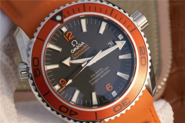 Replica Omega Planet Ocean Professional Orange Bezel 45mm OMF Rubber Strap A8500
