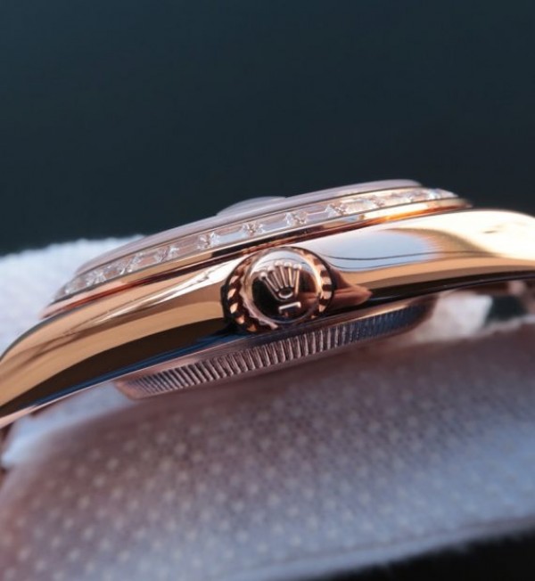 Replica Rolex Day-Date 41mm 218399 RG Brown Dial Diamonds Bezel RG Bracelet A3255