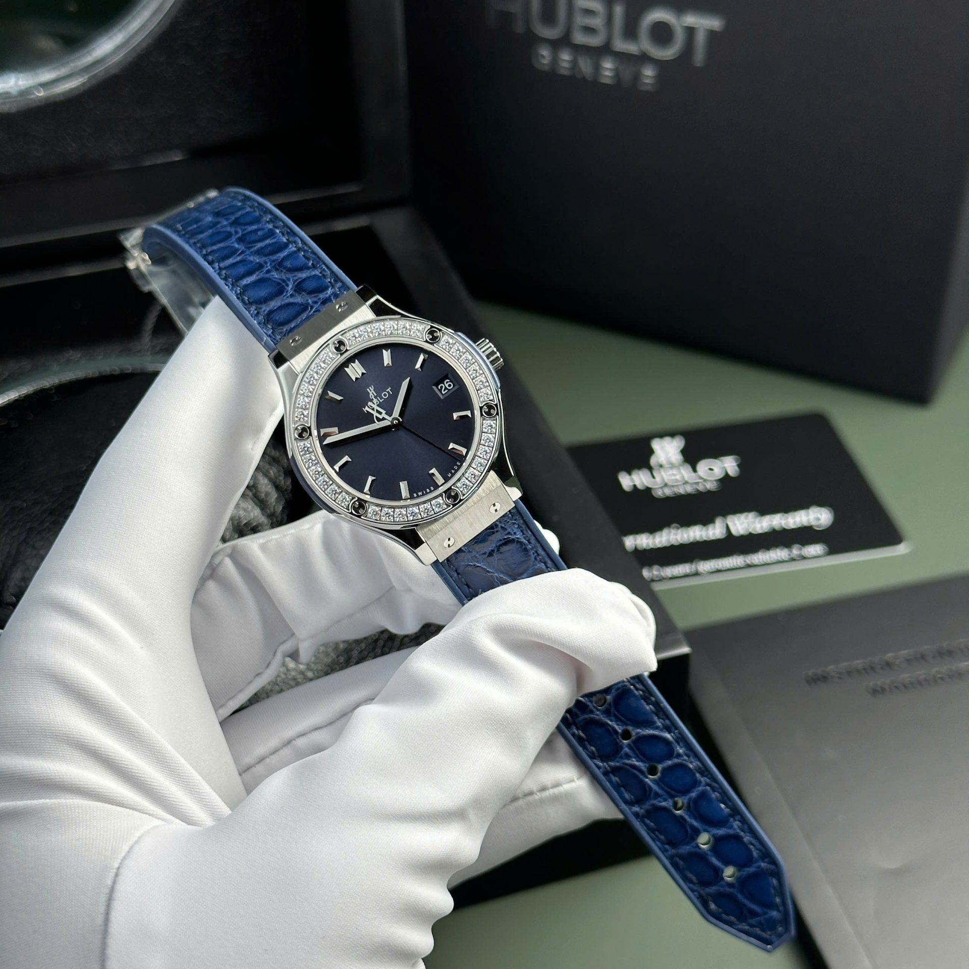 Hublot Classic Fusion Replica Watches Womens Blue HB Factory 33mm