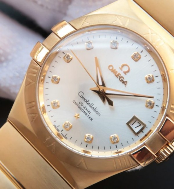 Replica Omega V6 Constellation YG White Dial Diamonds Markers YG Bracelet A2500