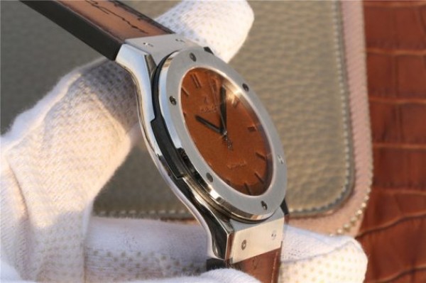 Replica Hublot Classic Fusion 45mm SS Berluti Scritto Brown Leather Dial Gummy Strap A2892