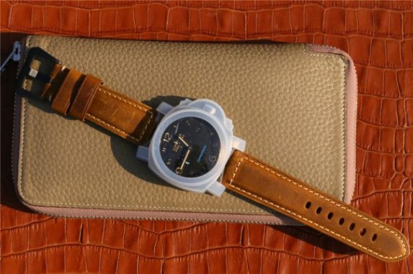 Replica Panerai PAM441 Carbotech Case VSF Brown Asso Strap P.9001