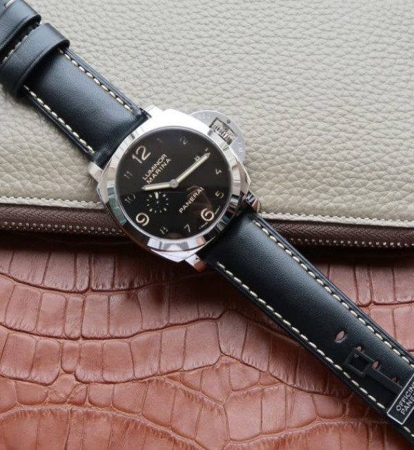 Replica Panerai XF PAM359 Black Leather Strap P.9000 Super Clone