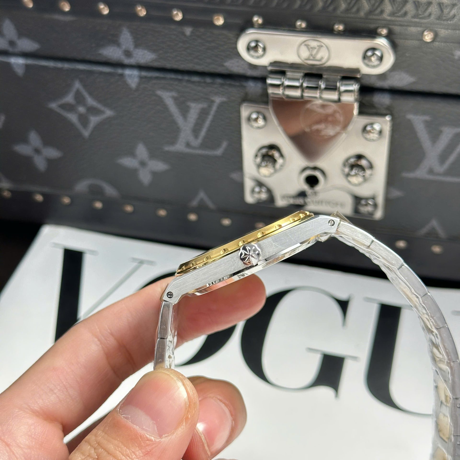 Vacheron Constantin Replica Watch Historiques 222 Dial Black 8F Factory 37mm