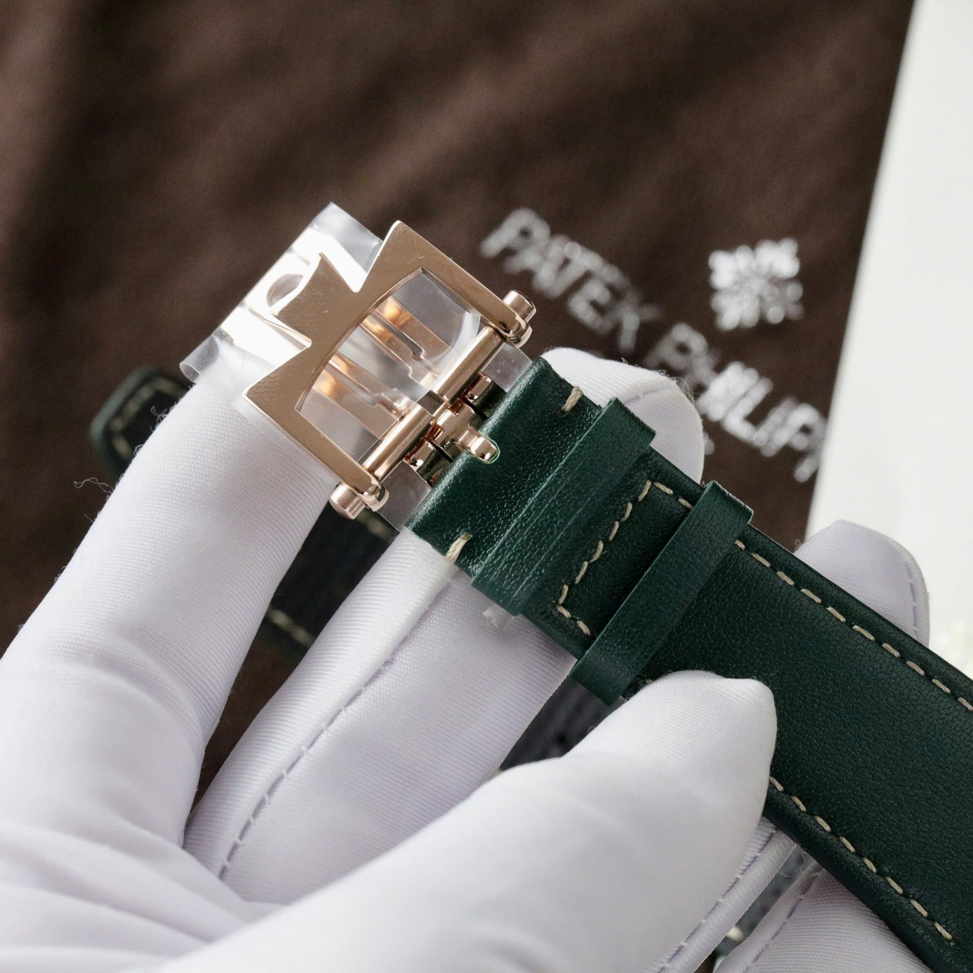 Vacheron Constantin Overseas Dual Time 7900V Replica 11 Watch Green 41mm