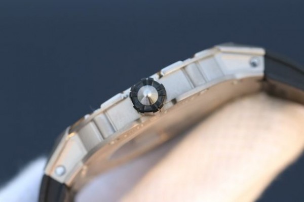 Replica Richard Mille RM033 Titanium SF Roman Markers Dial Black Rubber Strap Micro-Rotor Movement