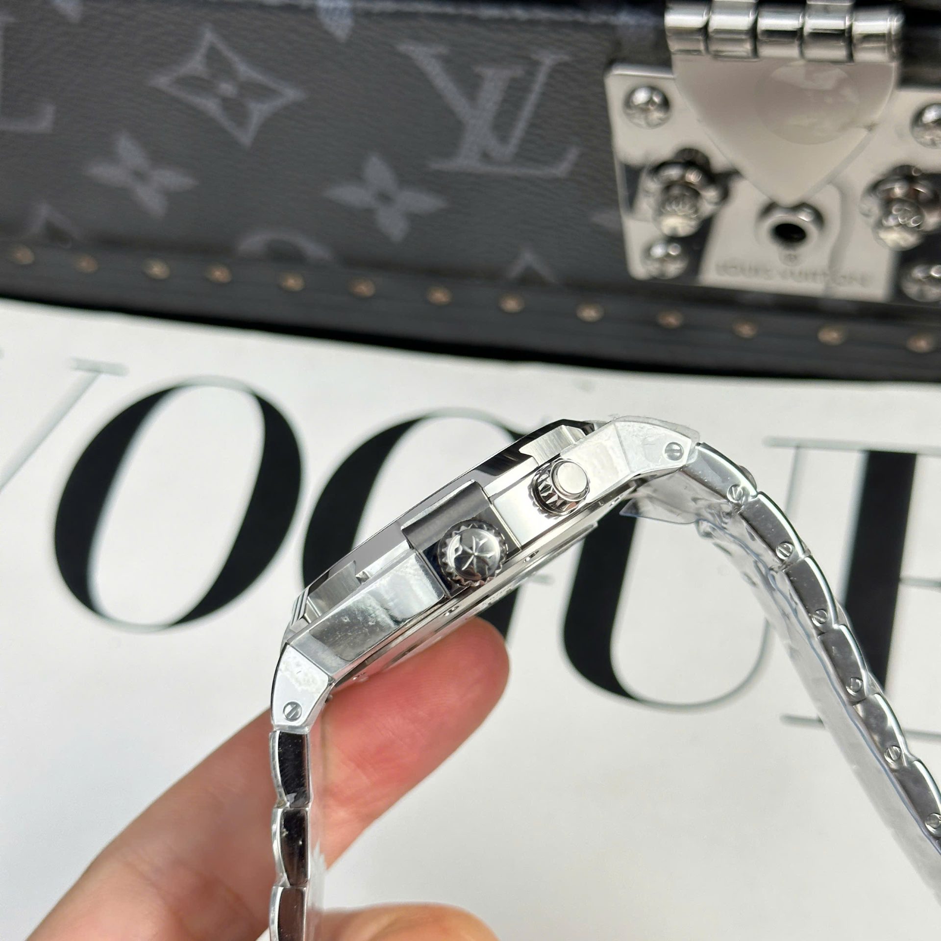 Vacheron Constantin Copies Watches Overseas Dual Time 47450 White 9F Factory 42mm