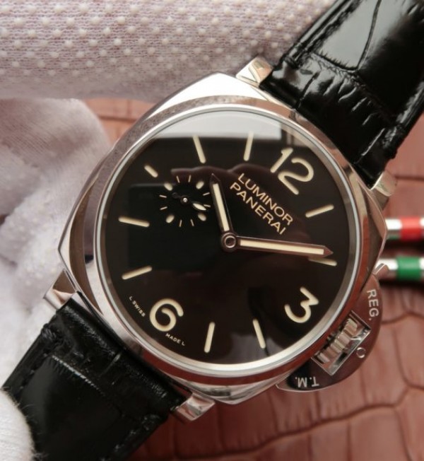 Replica Panerai Luminor Due 3 Days PAM676 Black Leather Strap P.1000