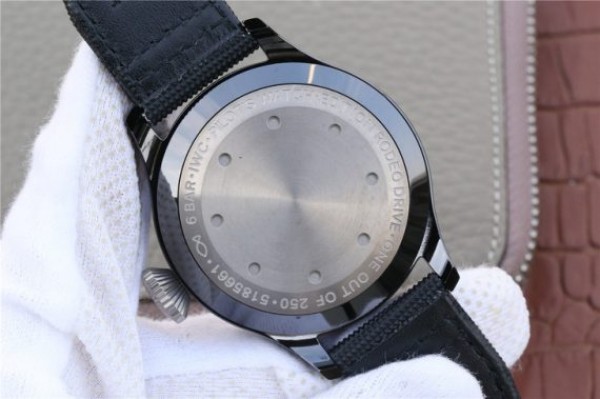 Replica IWC Big Pilot Real PR IW502003 Real Ceramic BOUTIQUE RODEO DRIVE ZF V2 Calfskin Strap A51111